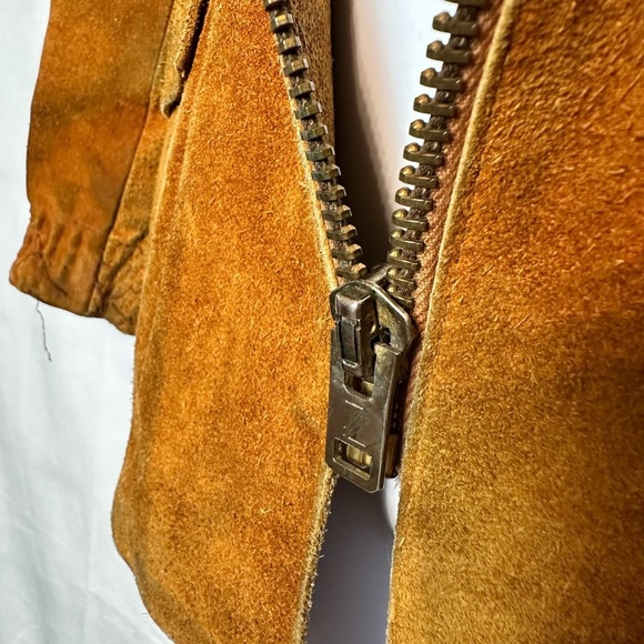 Sears Vintage Suede Fur Coat: A Timeless Piece for the Classic Fashionis… - Picture 7 of 15